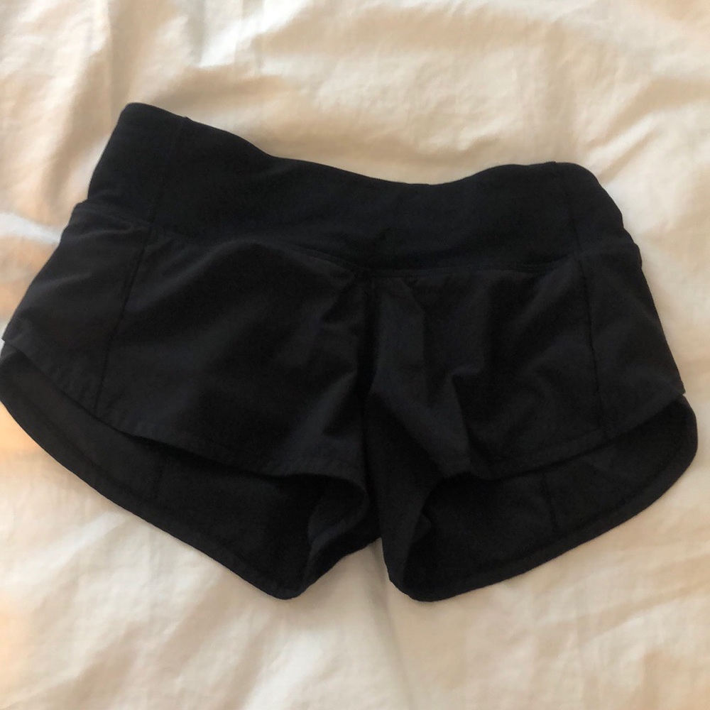 Lululemon black shorts